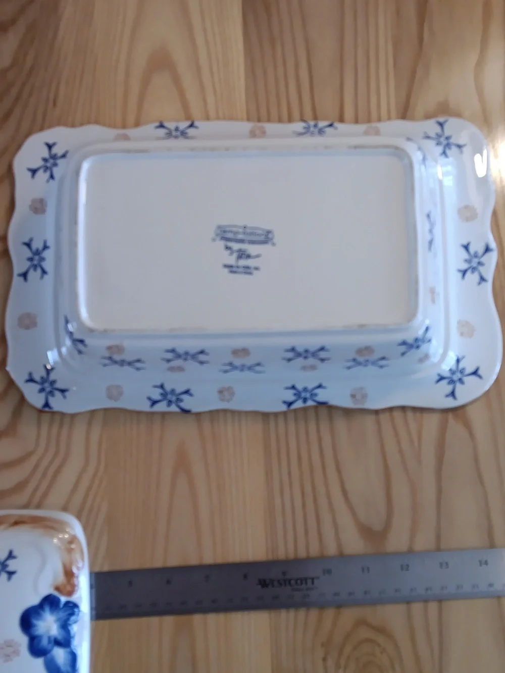 Temp-tations By Tara Providence Blue And Gold Large Casserole Dish With Lid